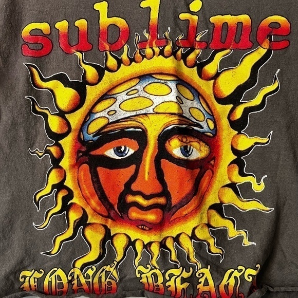 Sublime cropped (Raw hem) short‎ sleeve shirt size medium. Grey. - Picture 1 of 4